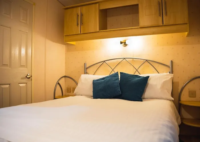 The Elms Static Caravan