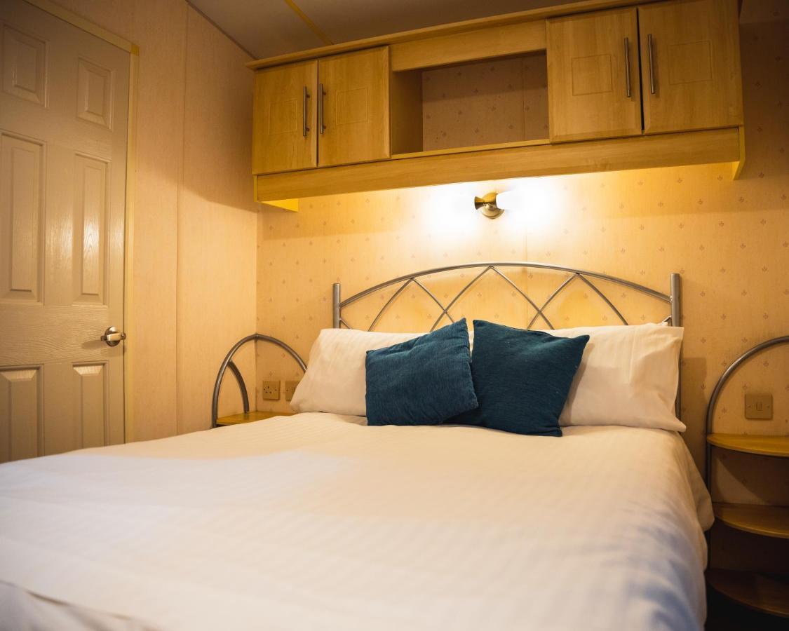 The Elms Static Caravan Apartment